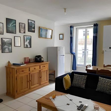 Un Moment De Detente Au Coeur De Vals-Les-Bains Bagian luar foto